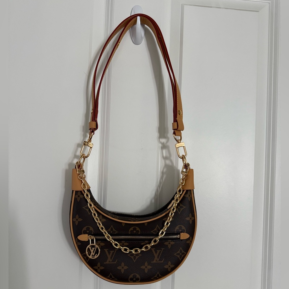 Louis Vuitton loop handbag
